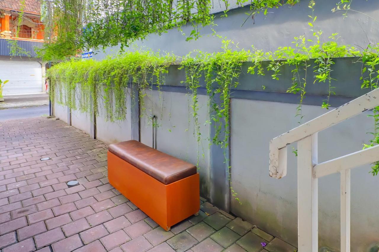 Oyo 92315 Prostay Bali Denpasar Exteriör bild